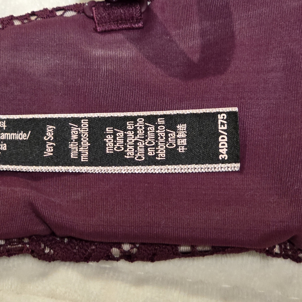 Victoria's Secret Lace Bra Collection - Burgundy, Red, Black - Picture 8 of 9